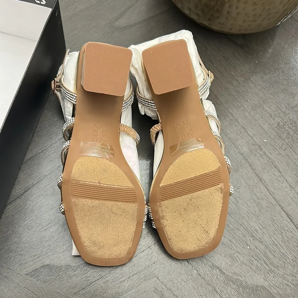 NATURALIZER Niko 2 Ankle Strap Sandals (WIDE)